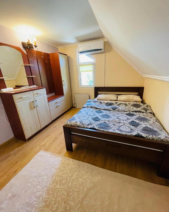 Casa De Greta Apartment Svityaz' ภายนอก รูปภาพ